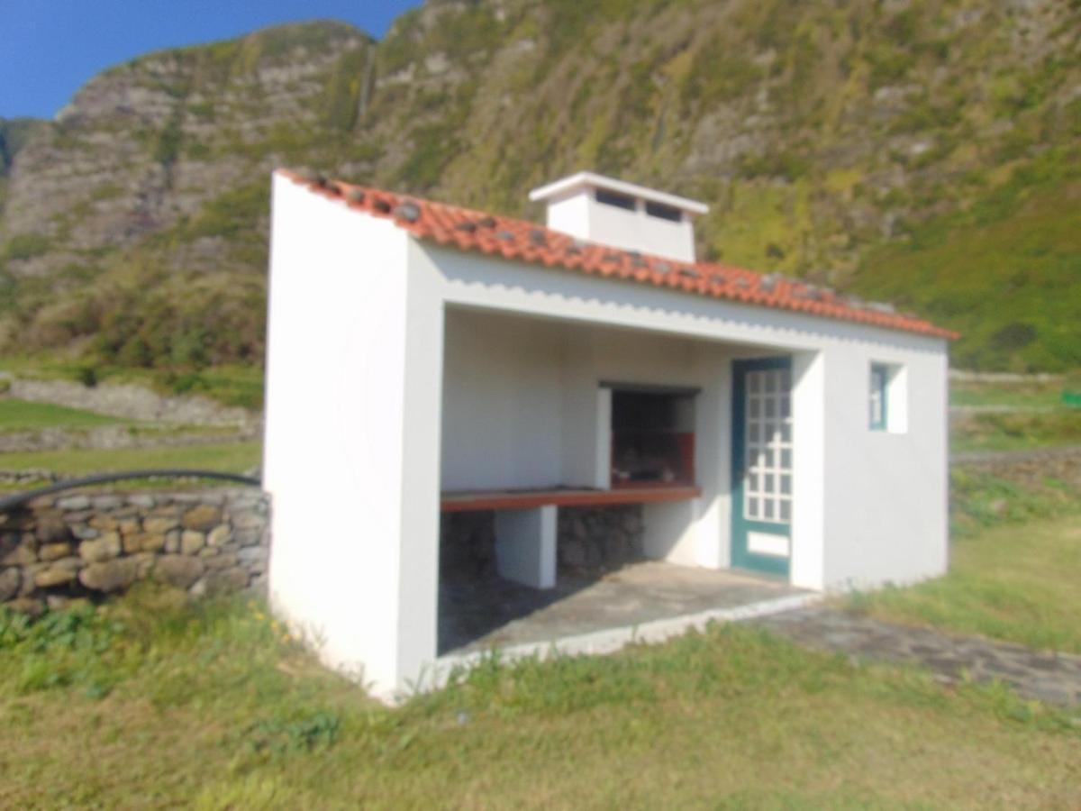 Вилла Casas Da Cascata Lajes das Flores Экстерьер фото
